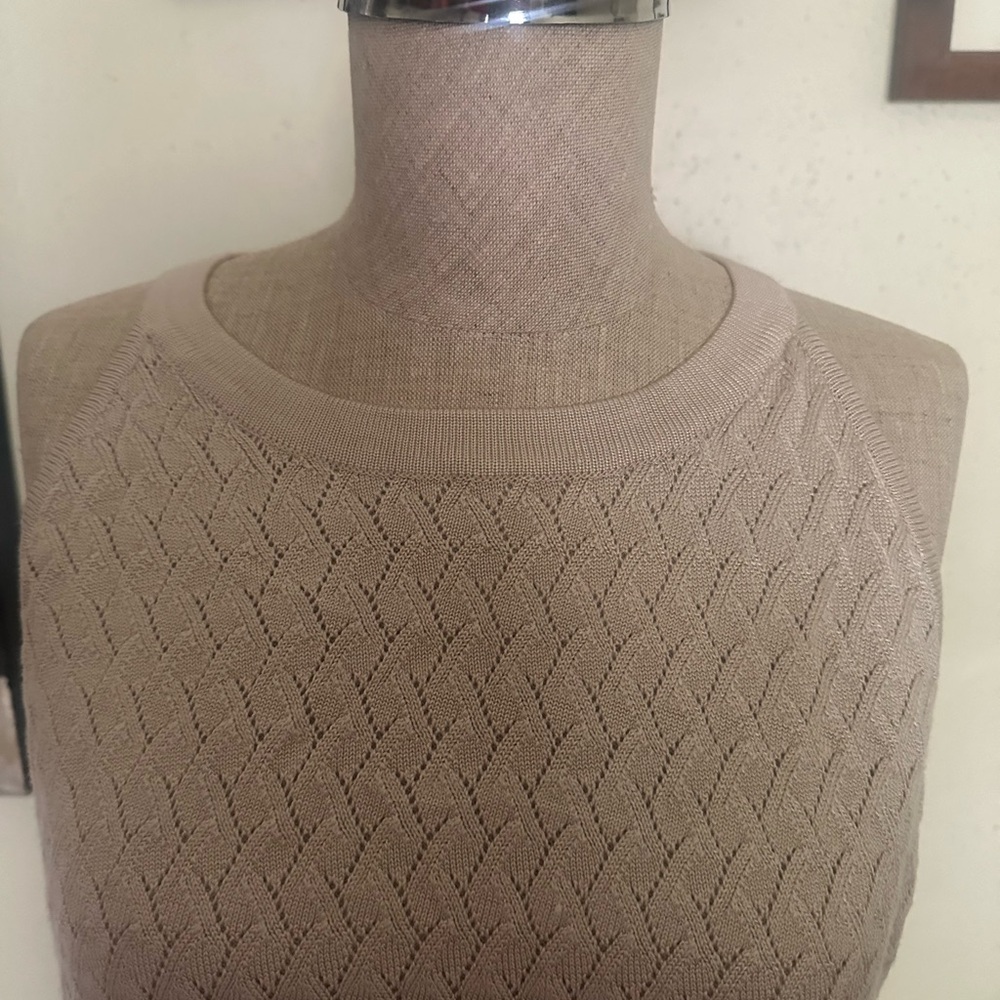 Women tank top
